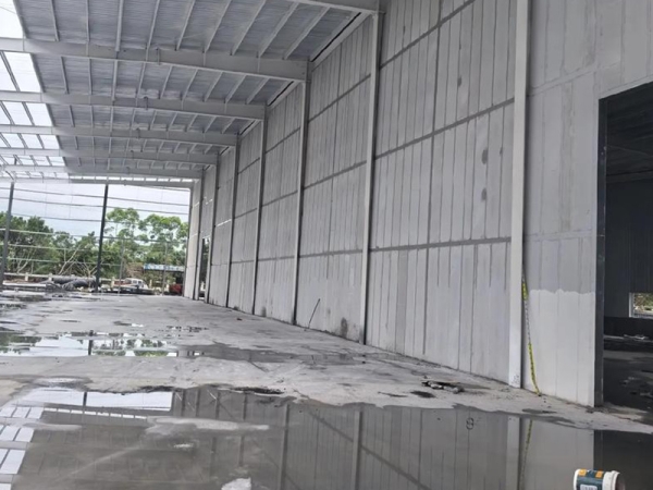 聚苯颗粒轻质隔墙板施工案例