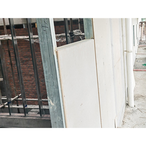 寒亭泄爆墙 专业泄爆 质量轻 优质原料 阻燃三小时 性能稳定